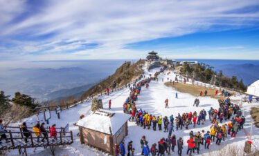 Customized Travel Packages OnTravel | Explore Kashmir, Manali & More