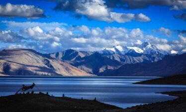 Leh Pangong Lake Tour Package